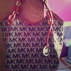 Really nice authentic Michael Kors